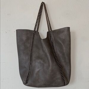Gray Tote Bag with Chain Detail